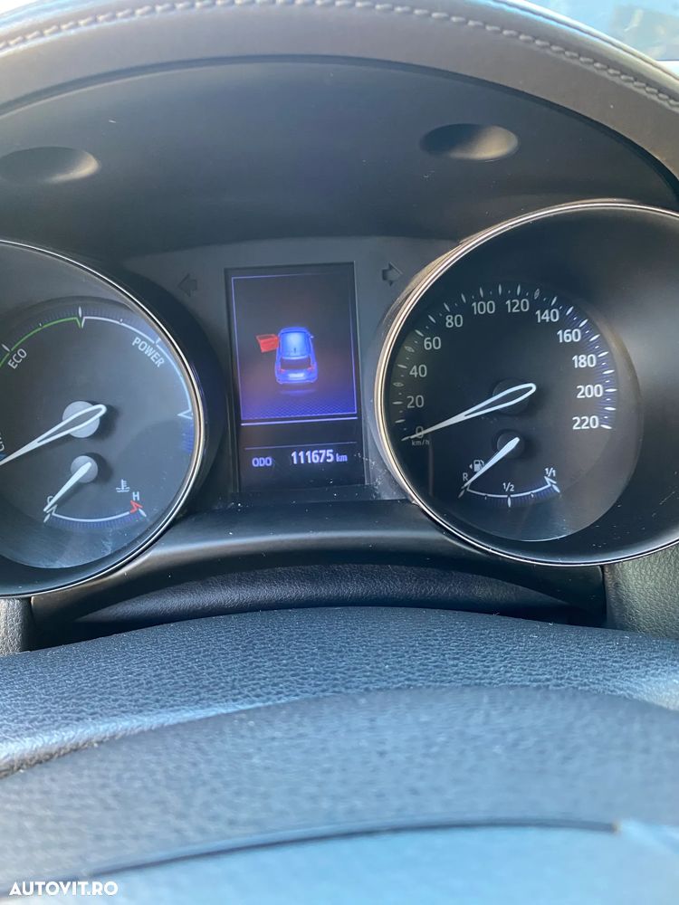 Toyota C-HR - 6