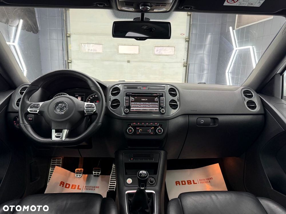 Volkswagen Tiguan 1.4 TSI 4Mot Perfectline R-Style - 15