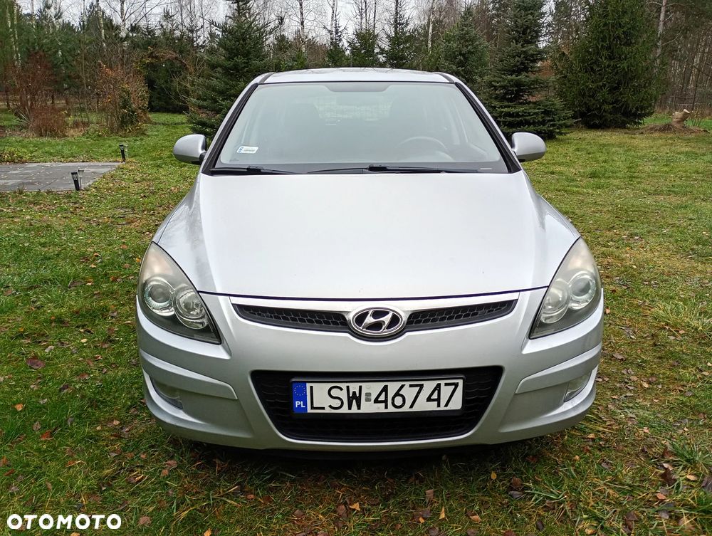 Hyundai i30 1.6 CRDi Base + World Cup - 6