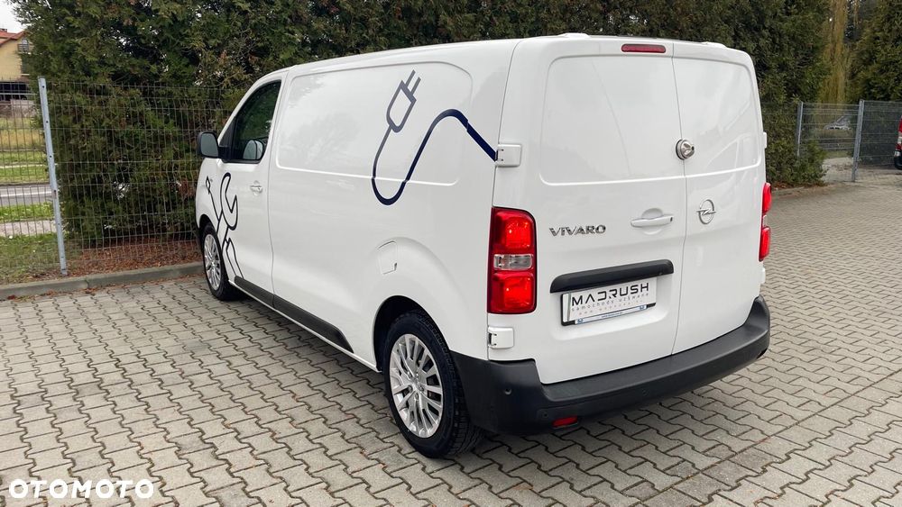 Opel Vivaro - 9