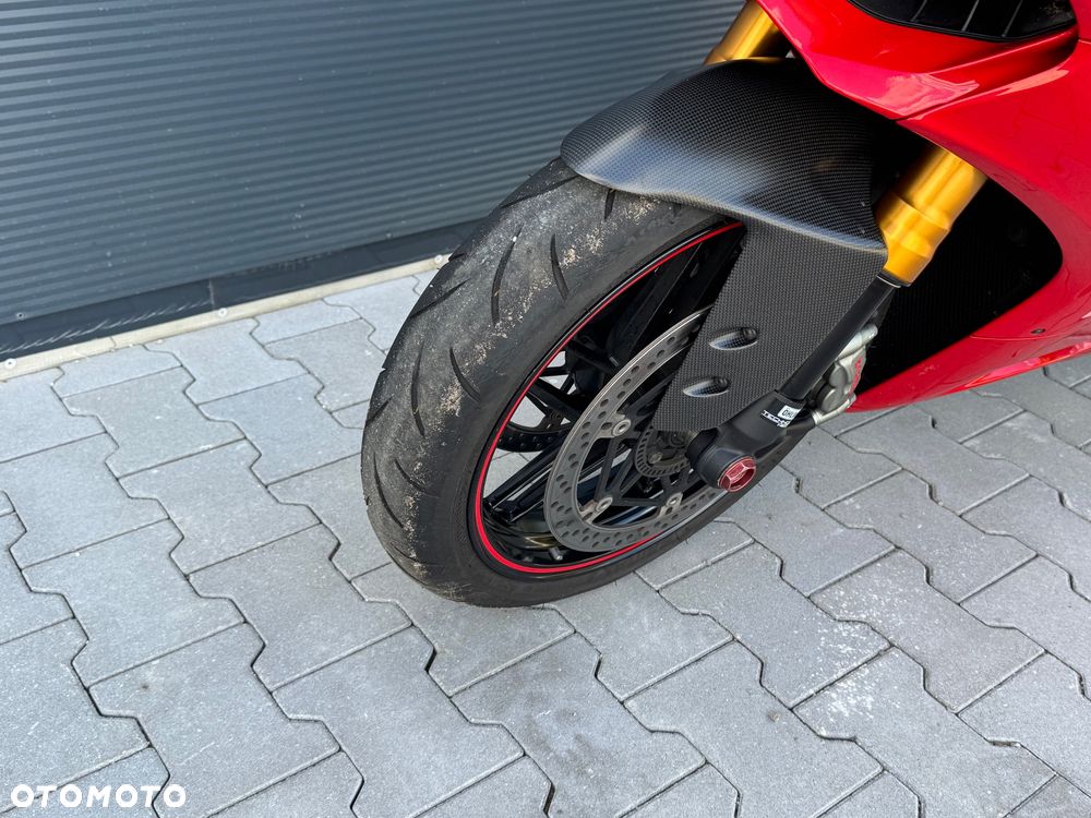 Ducati 1199 Panigale - 18
