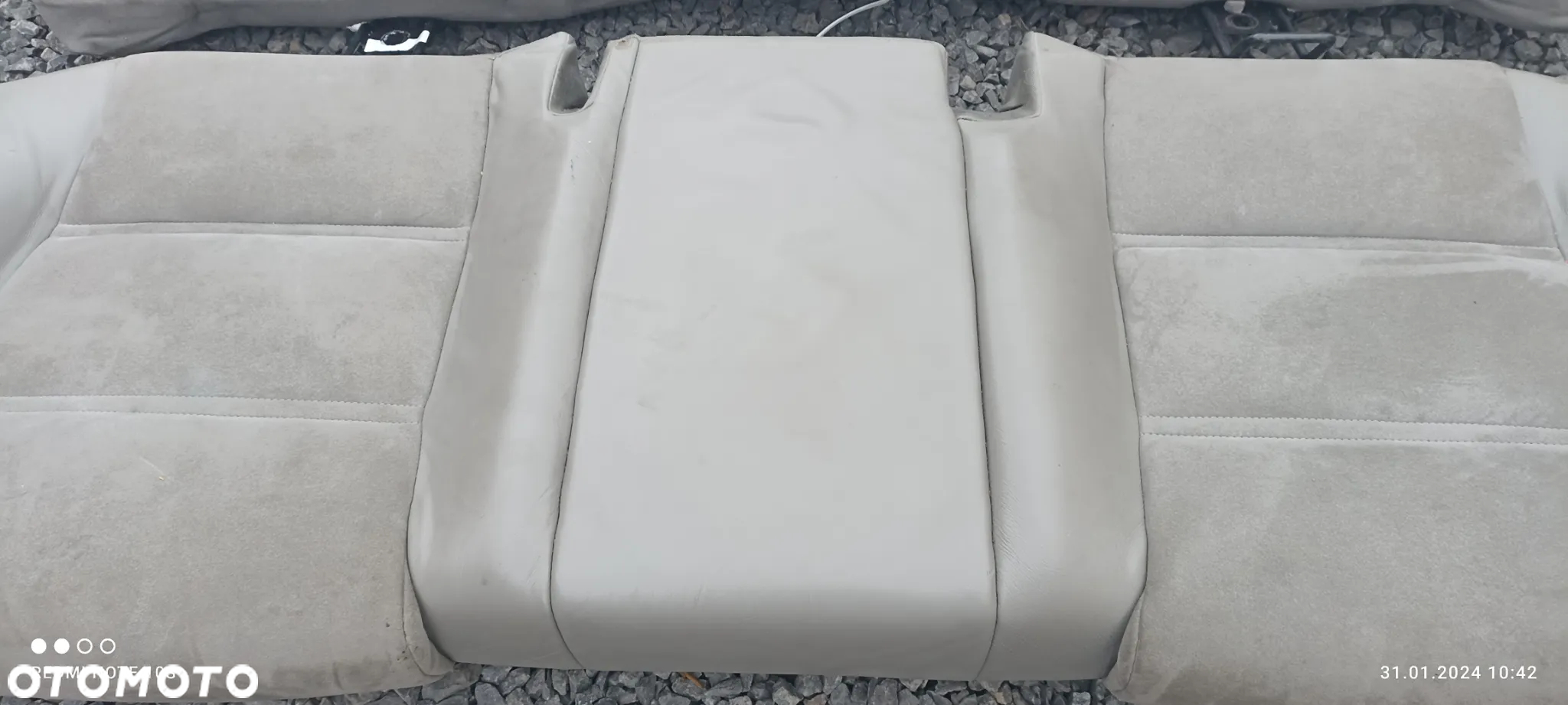 AUDI A8 D3 KANAPA TYLNA TYL ALCANTARA SZARA IGŁA - 4
