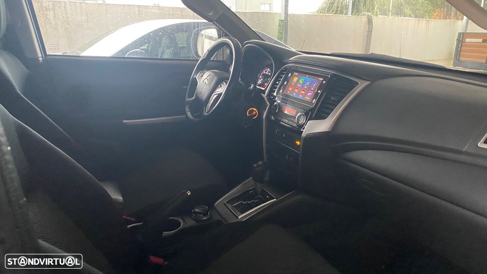 Mitsubishi L200 Pick Up 4x4 S&S Auto Cabine Dupla Plus - 13