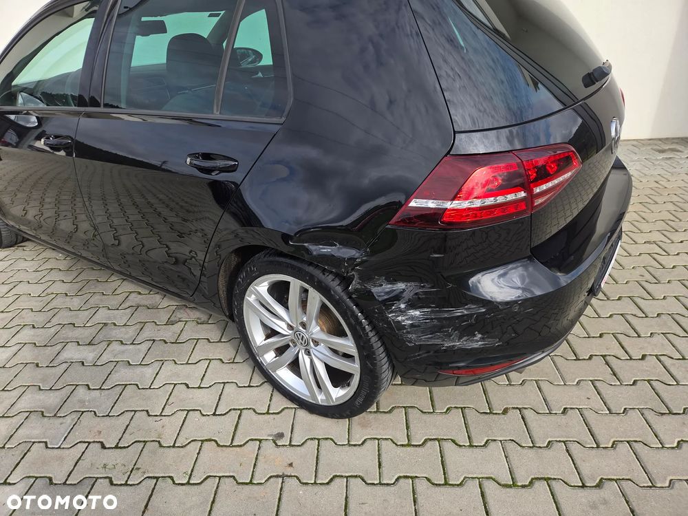 Volkswagen Golf - 19