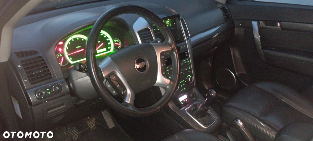 Chevrolet Captiva 2.0 4WD 7 Sitzer LT Exclusive - 16