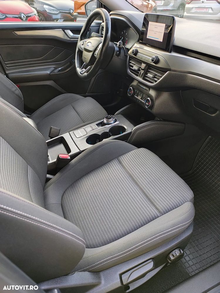 Ford Focus 1.5 EcoBlue Start-Stopp-System Aut. TITANIUM DESIGN - 20