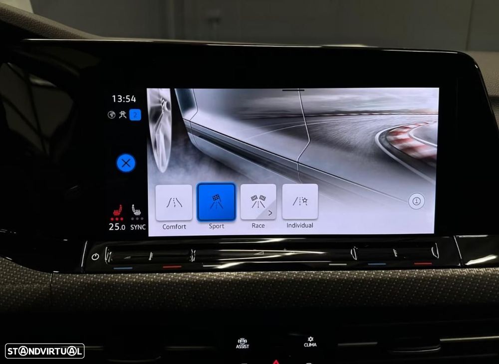 Volkswagen Golf 2.0 TSI R DSG — fotografia 8