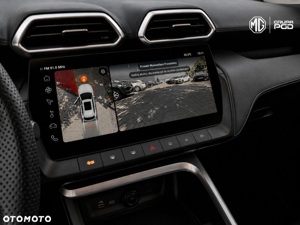 MG ZS Hybrid+ - 11