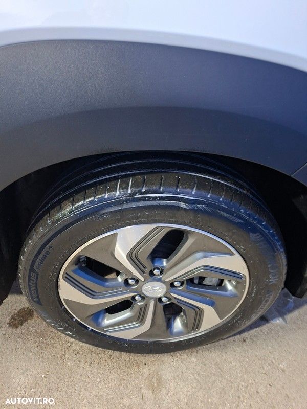 Hyundai KONA 1.0 T-GDI 120 CP 7 DCT 2WD Highway - 15