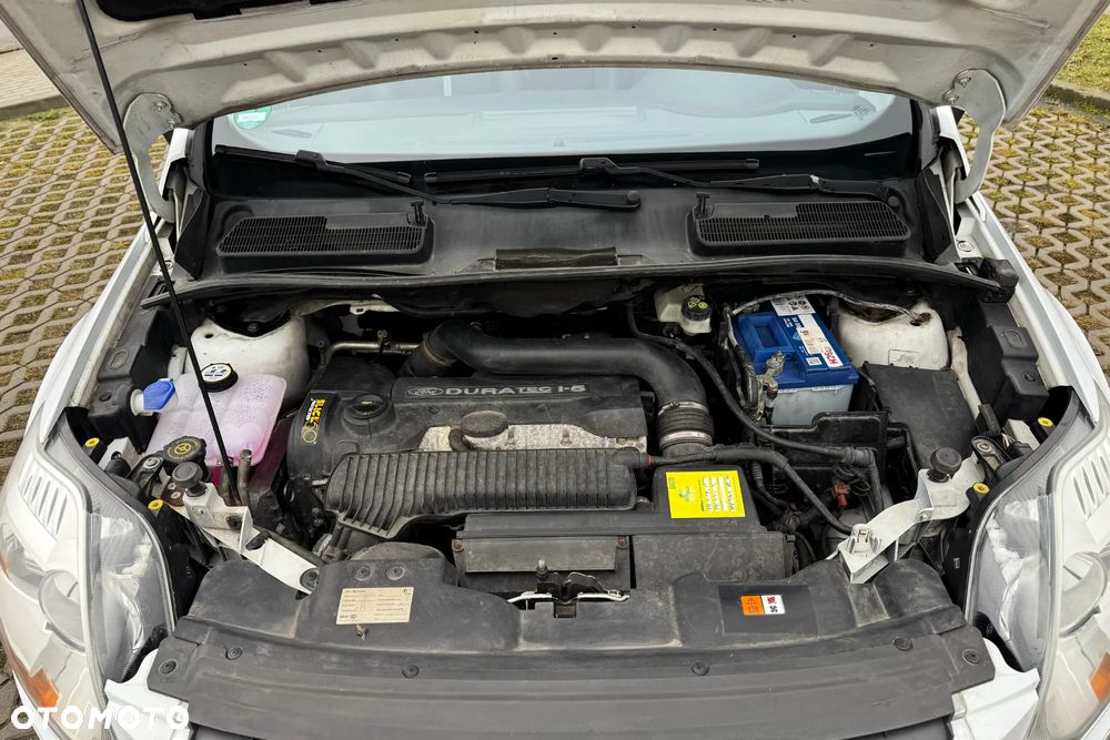 Ford Kuga 2.5 4x4 Titanium - 13