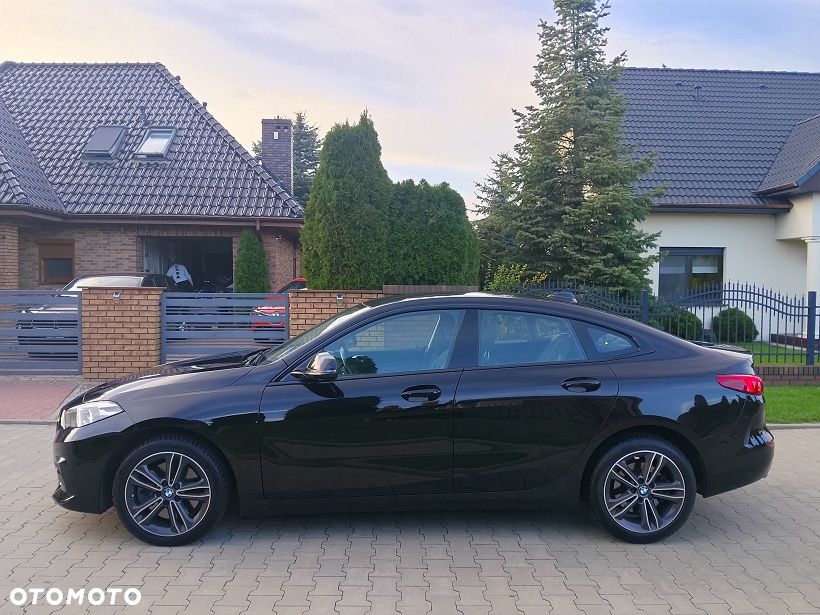 BMW Seria 2 2023 photo 2