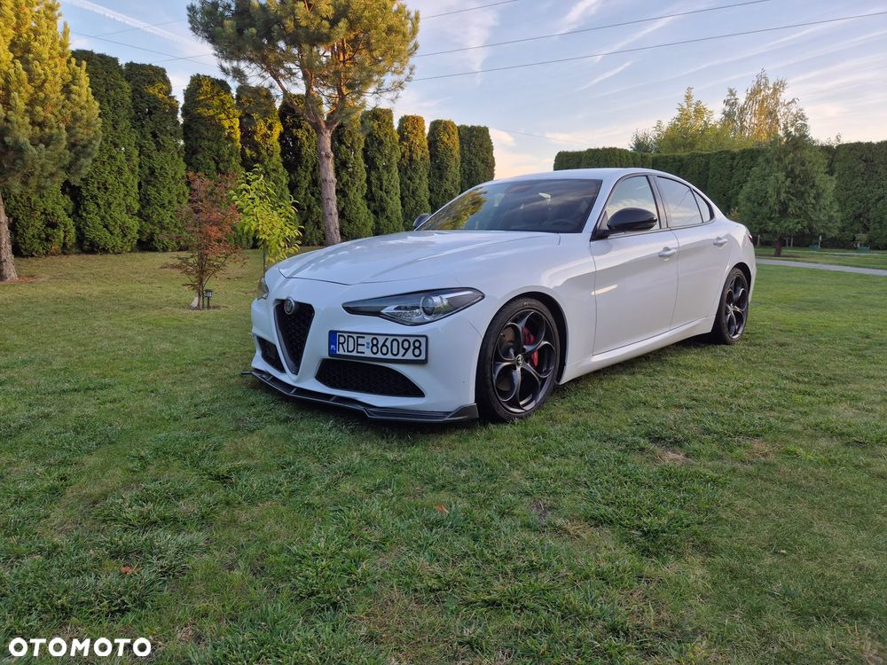 Alfa Romeo Giulia - 13