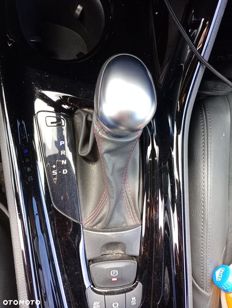Toyota C-HR 2.0 Hybrid GR Sport - 27