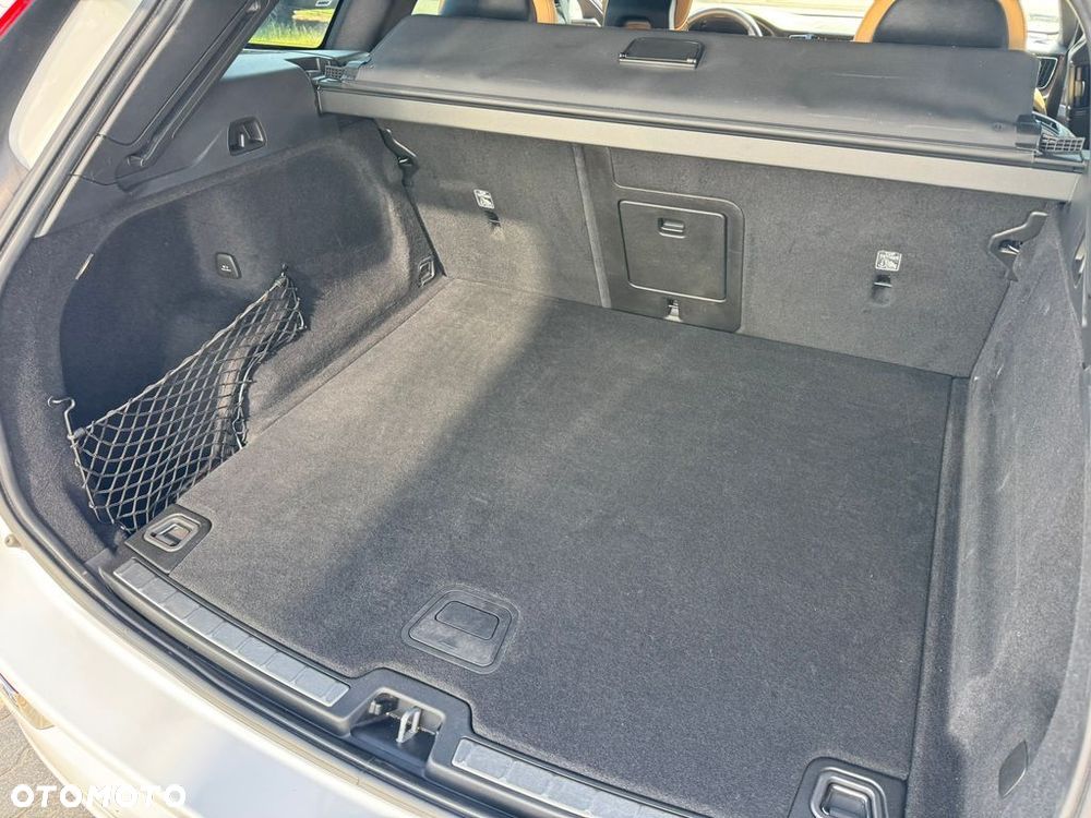 Volvo XC 60 D4 AWD Inscription - 21