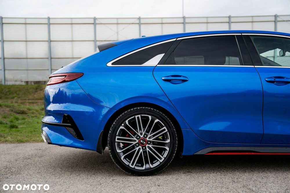 Kia ProCeed 1.6 T-GDI GT DCT - 8