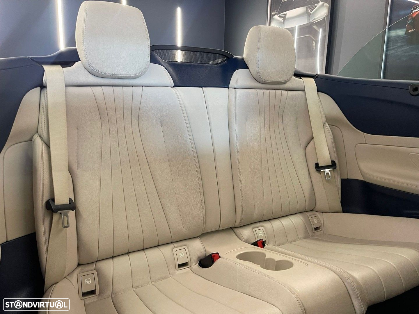Mercedes-Benz E 220 d - 21