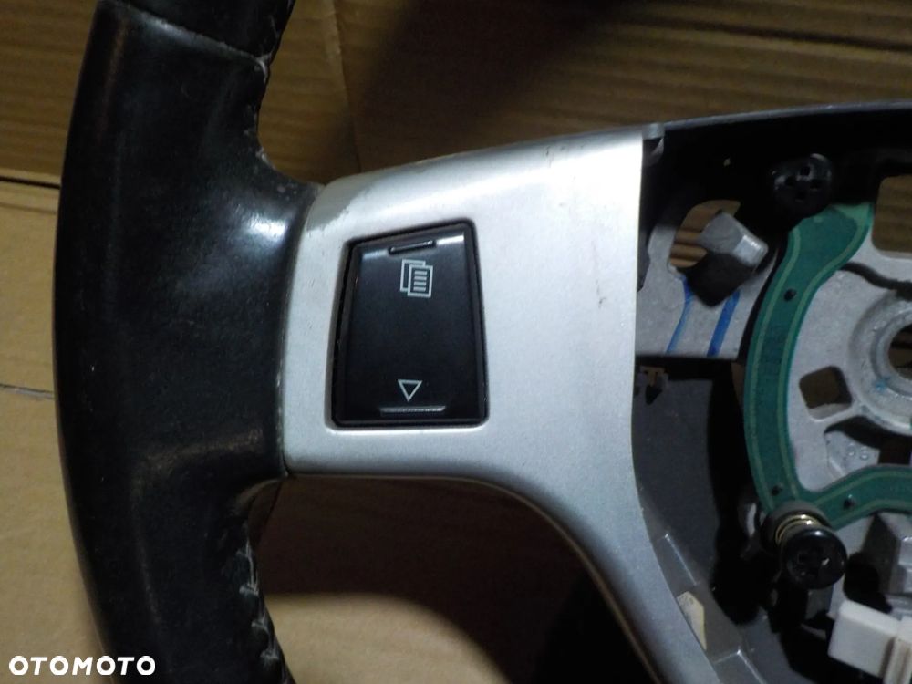 CHRYSLER GRAND VOYAGER V KIEROWNICA CZARNA SKÓRA MULTIFUNKCJA - 3