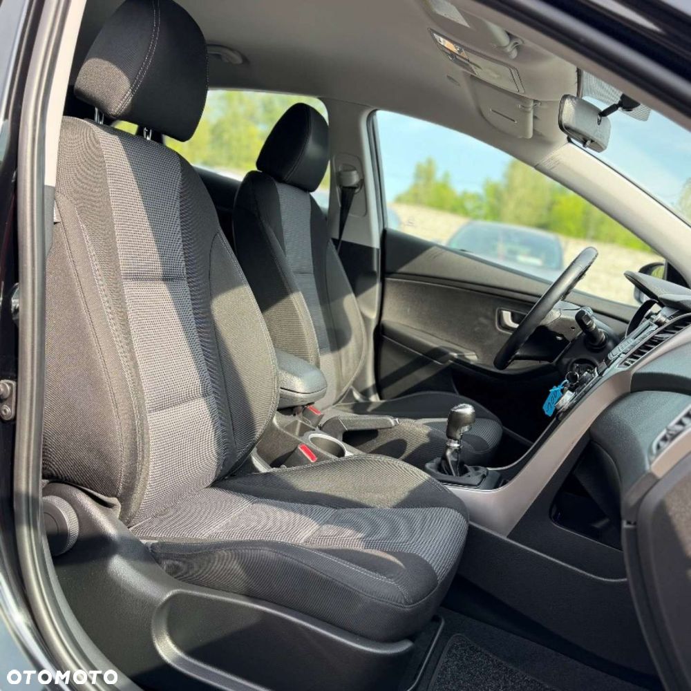 Hyundai i30 - 35