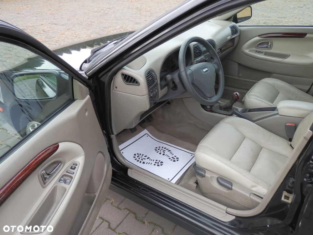 Volvo V40 - 11