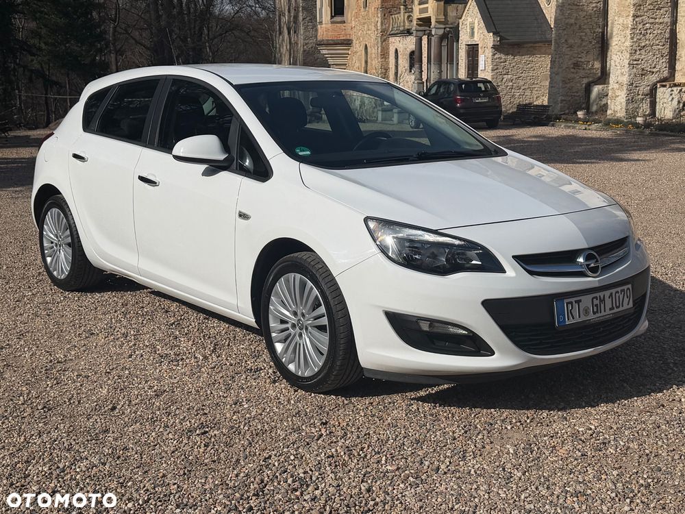 Opel Astra 1.4 Turbo Active - 10