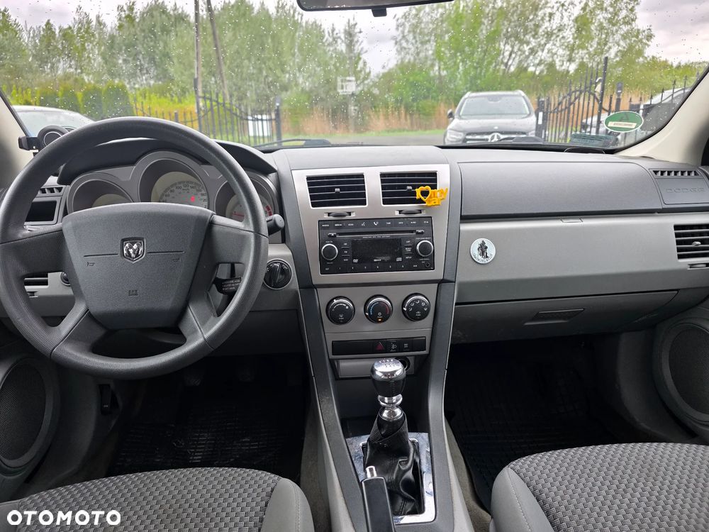 Dodge Avenger 2.0 CRD SXT - 12
