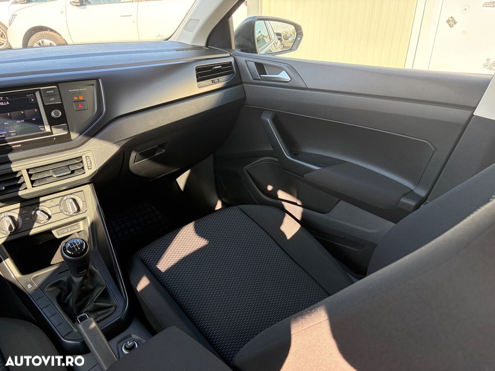 Volkswagen Polo 1.0 Trendline - 24