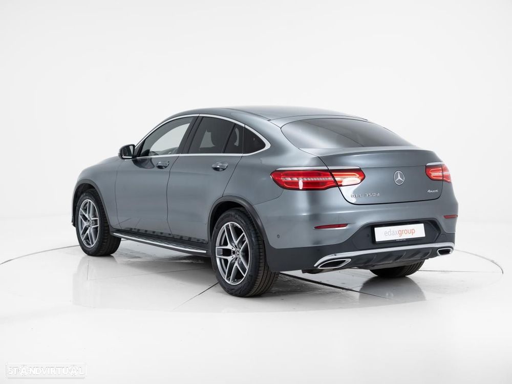Mercedes-Benz GLC 350 d Coupé AMG Line 4-Matic — fotografia 4