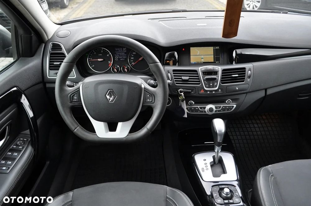 Renault Laguna 2.0 dCi Bose Edition ESM - 22
