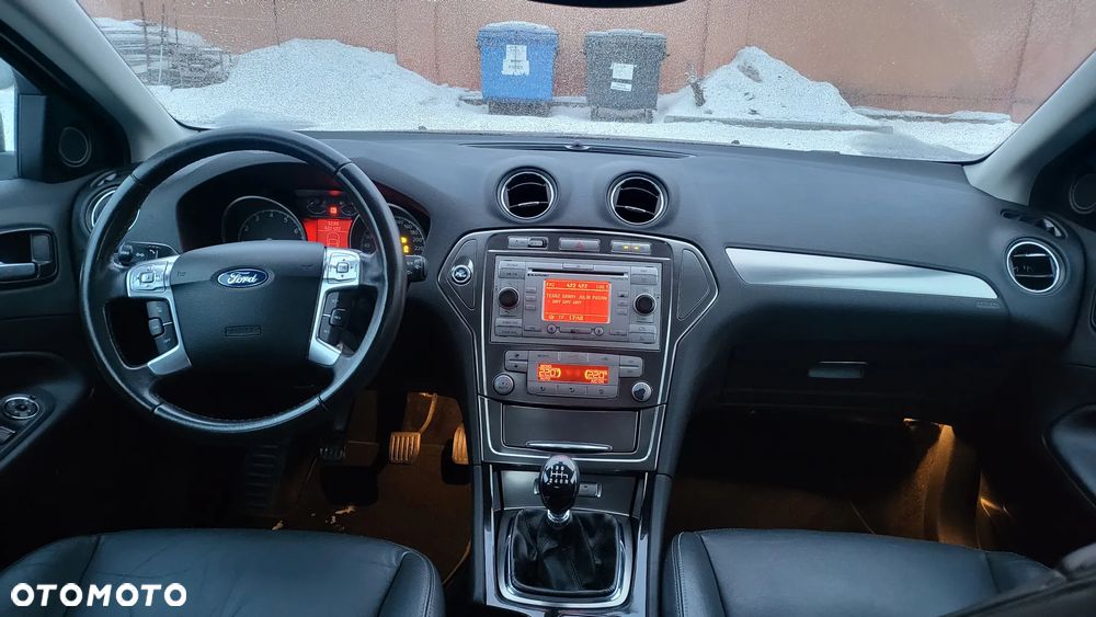 Ford Mondeo 2.5 Black Magic - 20