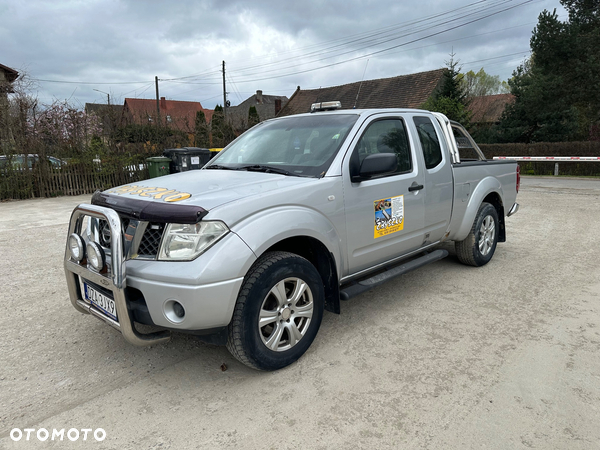 Nissan Navara 2.5 D LE