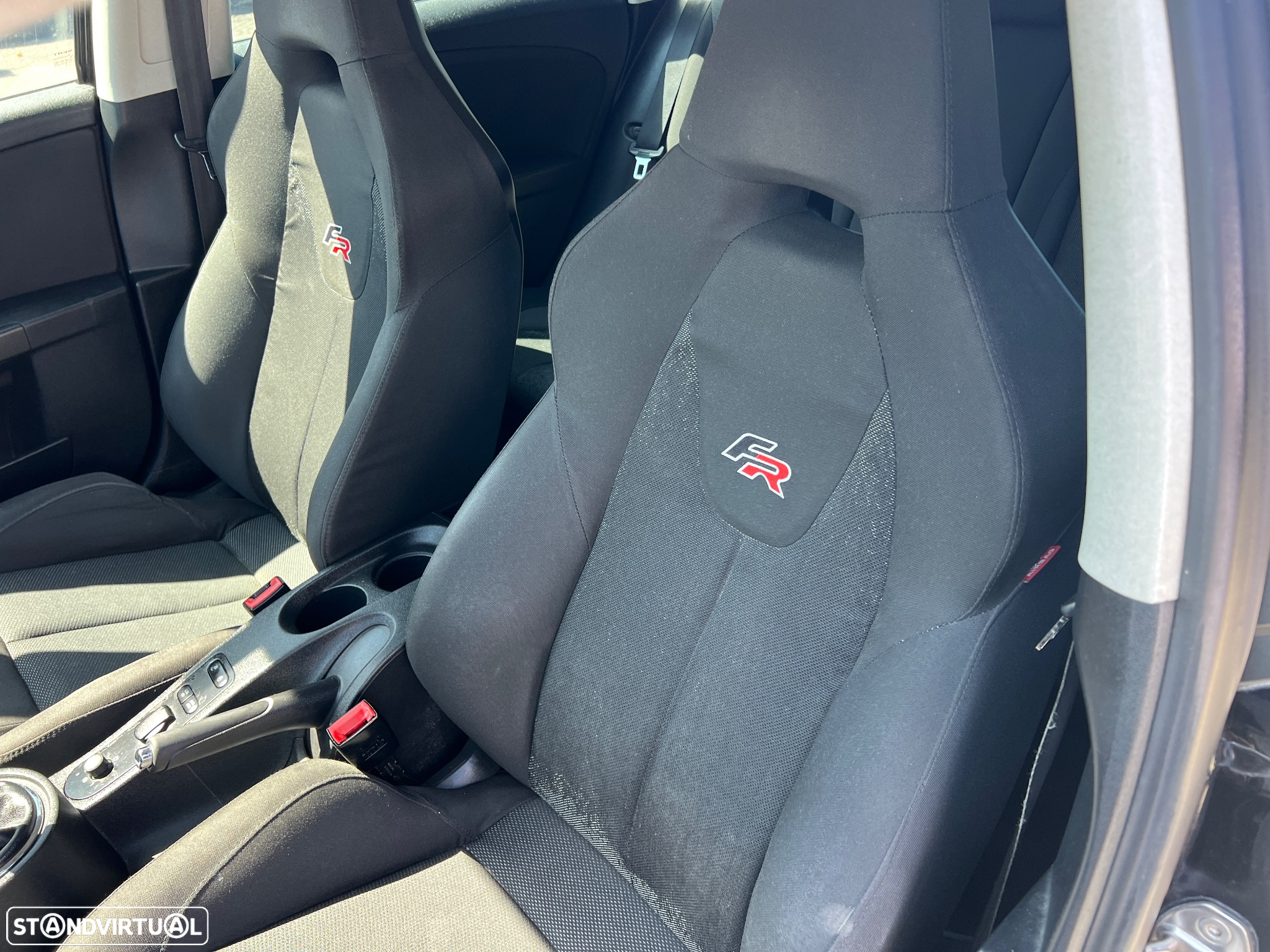 SEAT Leon 2.0 TDI FR 18 Tiago Monteiro - 34