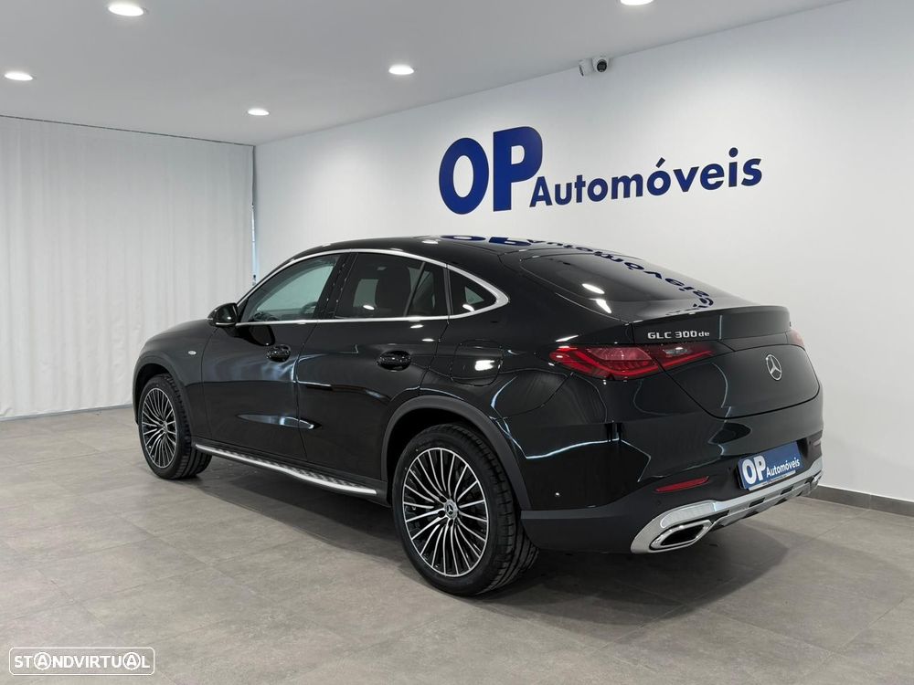 Mercedes-Benz GLC 300 de Coupe 4Matic - 3