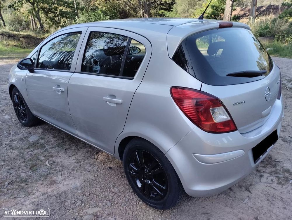 Opel Corsa 1.3 CDTi Enjoy EcoFLEX - 5
