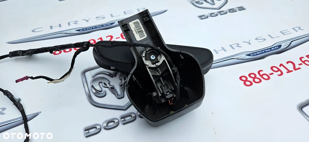 Dodge Durango III LIFT 2014- Lusterko wsteczne Lusterko wewnętrzne Obudowa lusterka Kompletne SOS ASSIST 911  instalacja lusterka P68310916AB - 5