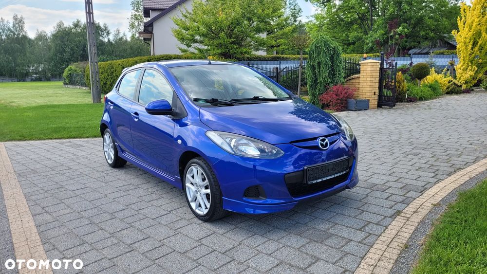 Mazda 2 - 5