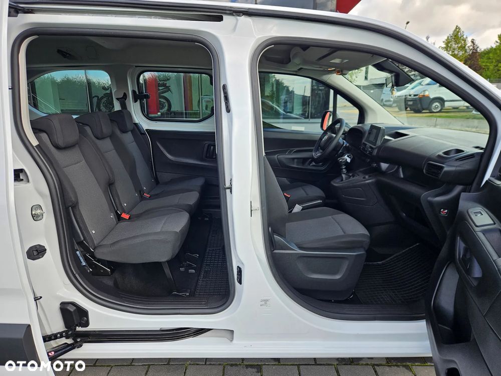 Toyota Proace City Verso Long 1.5 D-4D Business - 26