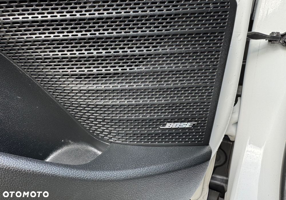 Hyundai Bayon 1.0 T-GDI 48V-Hybrid DCT Connect & Go - 28