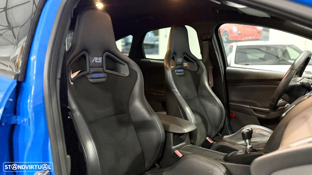 Ford Focus 2.3 EcoBoost RS - 17
