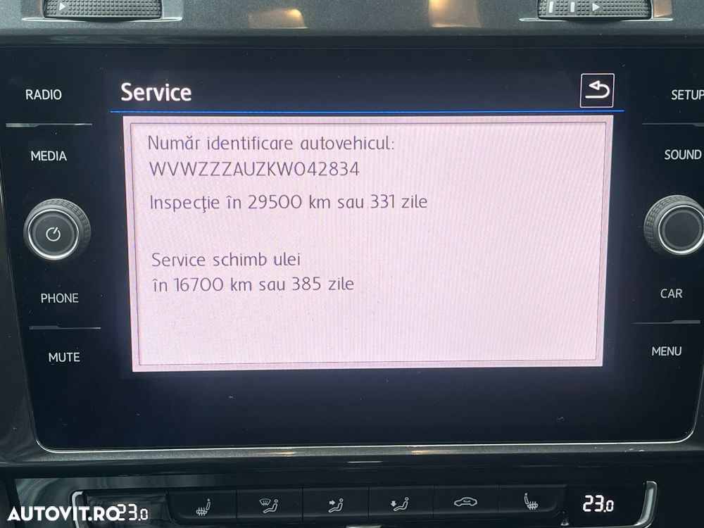 Volkswagen Golf 1.6 TDI DSG Comfortline - 15