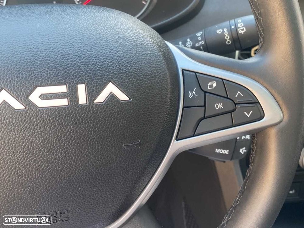 Dacia Sandero - 11