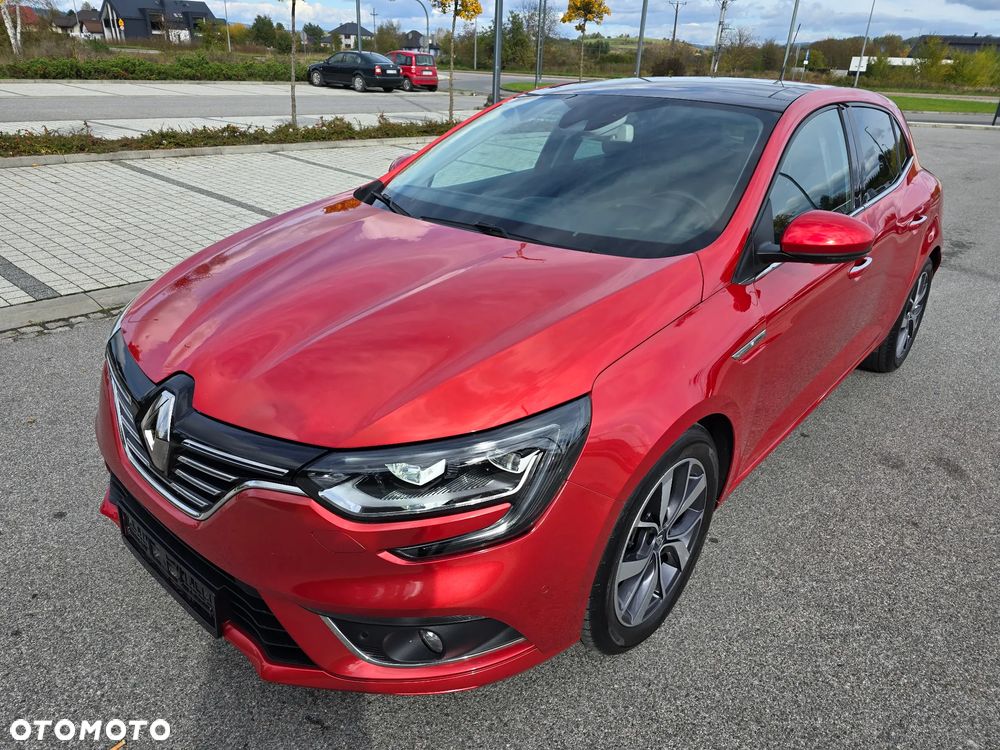 Renault Megane ENERGY TCe 130 EDC BOSE EDITION - 33