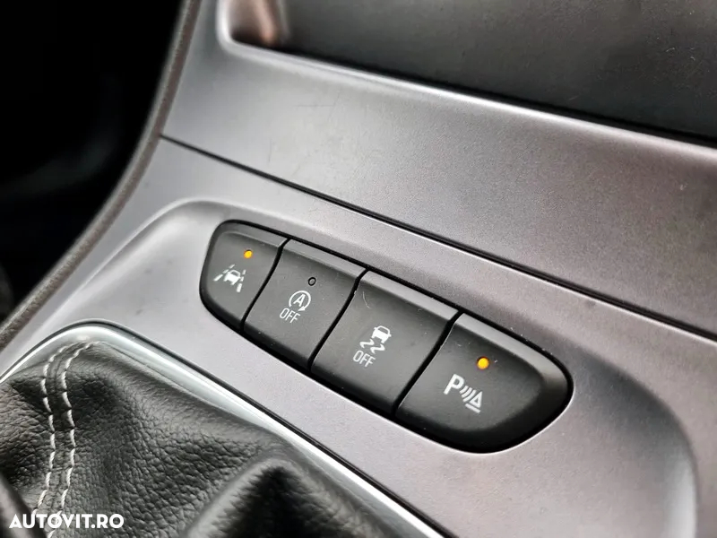 Opel Astra 1.0 Turbo Start/Stop Dynamic - 9