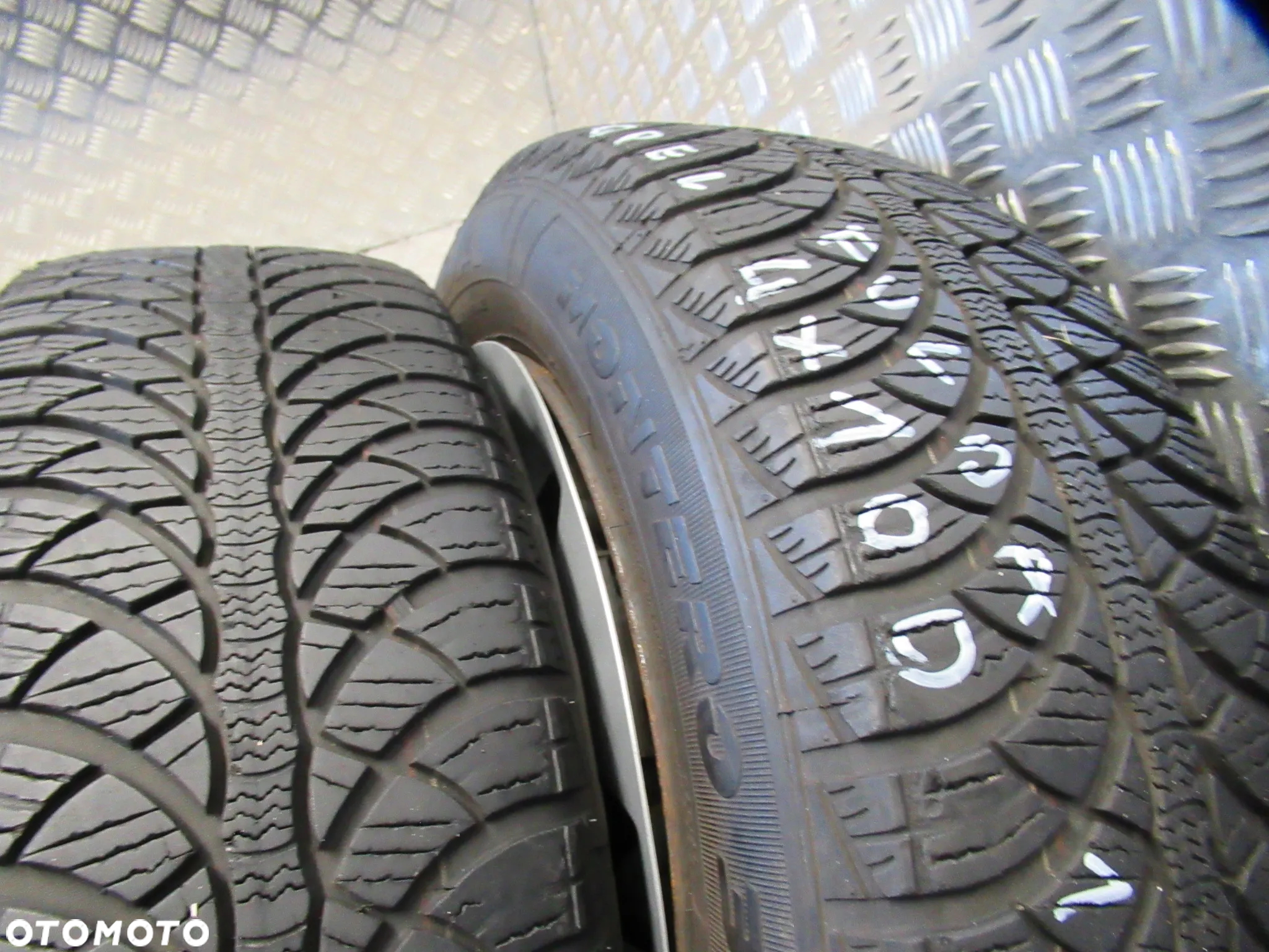 Koła Opel Adam Corsa D E Meriva 6Jx15 et39 4x100 zima 7,5mm CZUJNIKI - 16