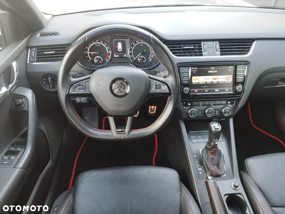 Skoda Octavia 2.0 TDI 4x4 RS Challenge DSG - 10
