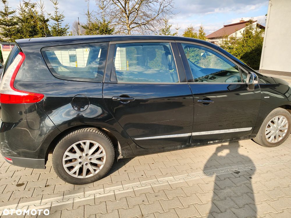 Renault Scenic 1.6 dCi Energy Bose Edition - 8