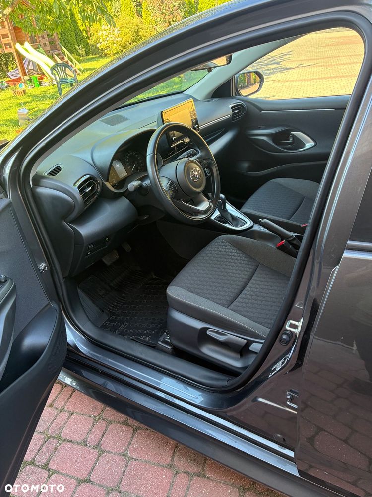 Toyota Yaris 1.5 Comfort CVT - 7