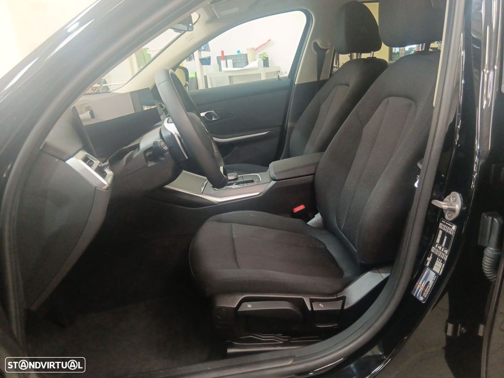 BMW 320 d Auto - 10