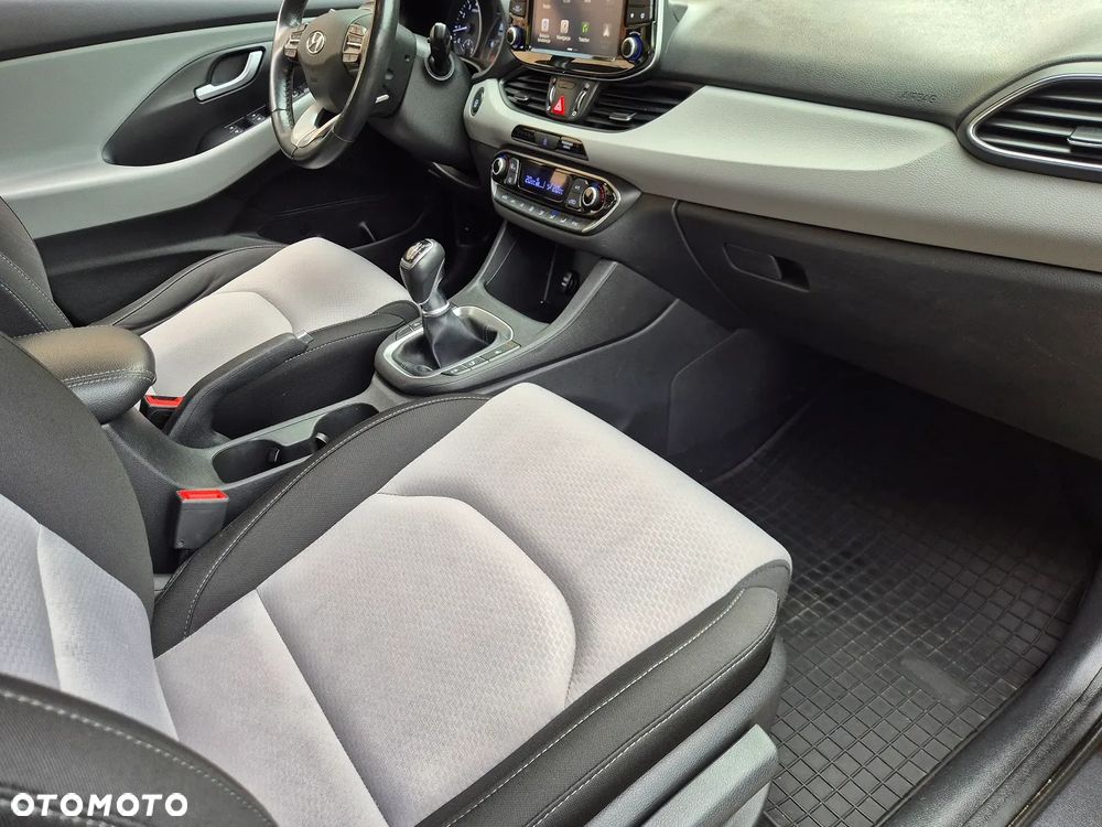 Hyundai i30 1.4 T-GDI Style - 29