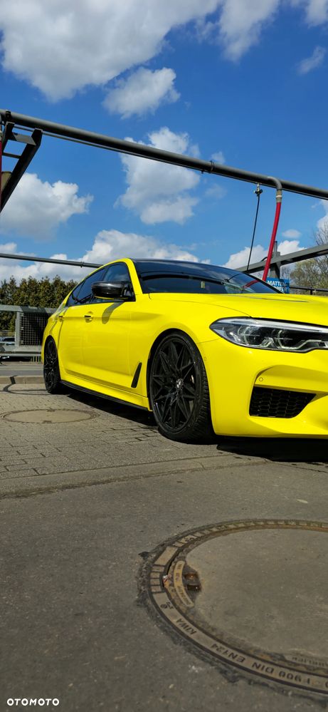 BMW Seria 5 M550i xDrive sport - 3