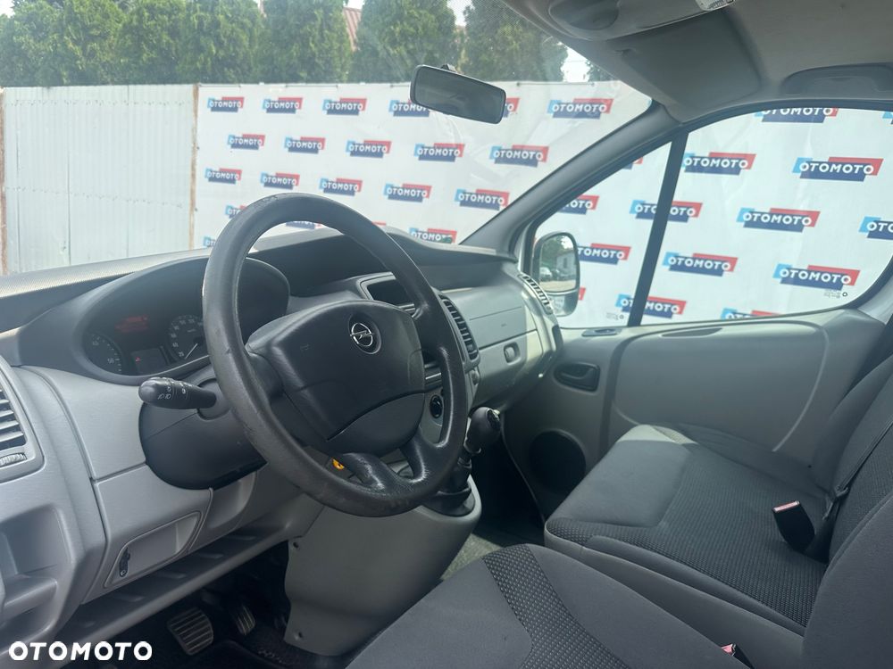 Opel Vivaro L2H1 2.9t Essentia - 14